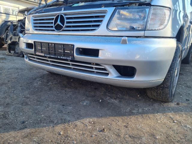 bontott MERCEDES-BENZ V-CLASS Első Lökhárító (Üresen)