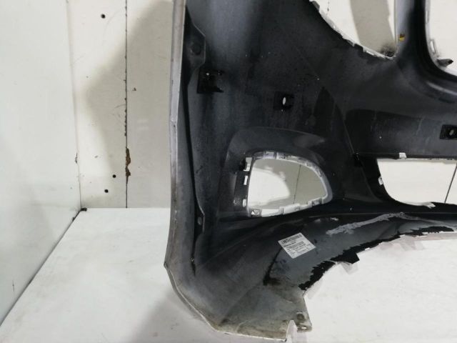 bontott MERCEDES-BENZ V-CLASS Első Lökhárító (Üresen)