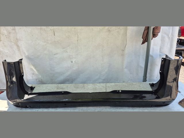 bontott MERCEDES-BENZ V-CLASS Hátsó Lökhárító (Üresen)