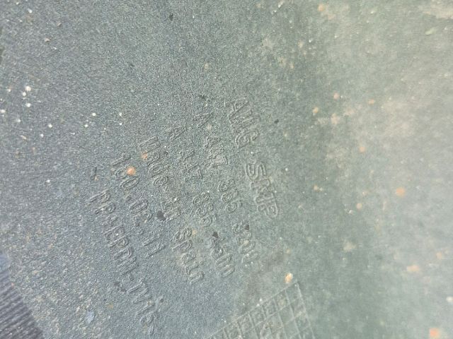 bontott MERCEDES-BENZ V-CLASS Hátsó Lökhárító (Üresen)