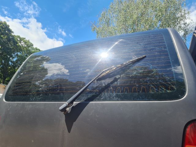 bontott MERCEDES-BENZ V-CLASS Hátsó Szélvédő