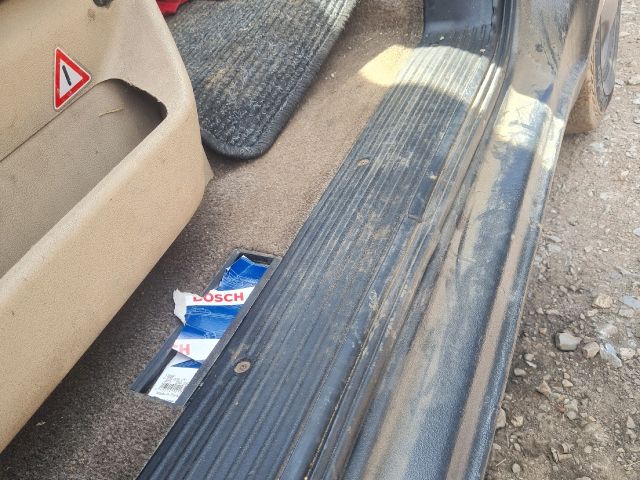 bontott MERCEDES-BENZ V-CLASS Jobb első Belső Küszöb Burkolat