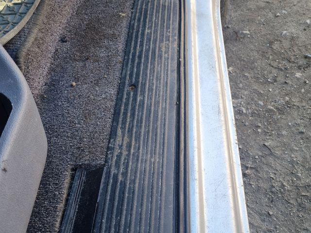 bontott MERCEDES-BENZ V-CLASS Jobb első Belső Küszöb Burkolat