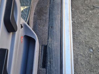 bontott MERCEDES-BENZ V-CLASS Jobb első Belső Küszöb Burkolat