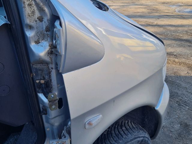 bontott MERCEDES-BENZ V-CLASS Jobb első Sárvédő