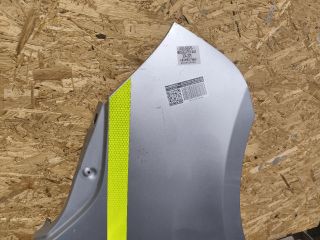 bontott MERCEDES-BENZ V-CLASS Jobb első Sárvédő