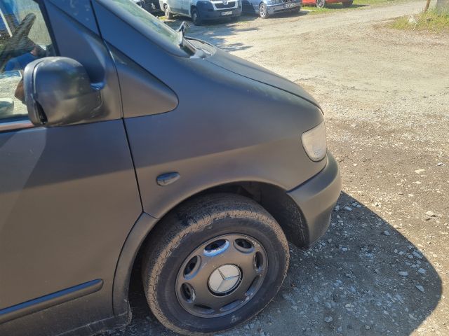 bontott MERCEDES-BENZ V-CLASS Jobb első Sárvédő