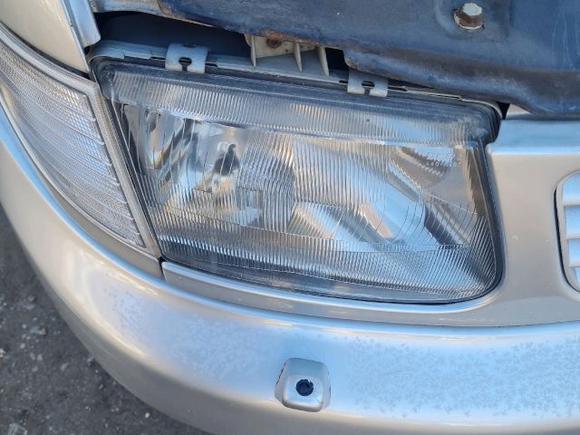 bontott MERCEDES-BENZ V-CLASS Jobb Fényszóró