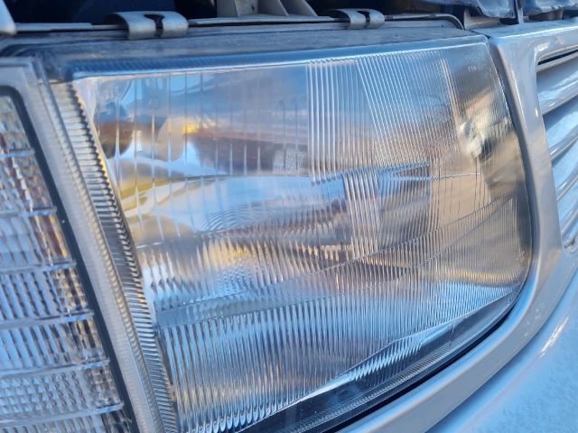 bontott MERCEDES-BENZ V-CLASS Jobb Fényszóró