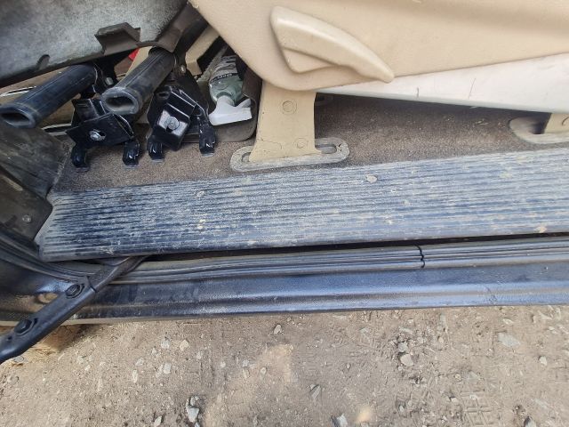 bontott MERCEDES-BENZ V-CLASS Jobb hátsó Belső Küszöb Burkolat