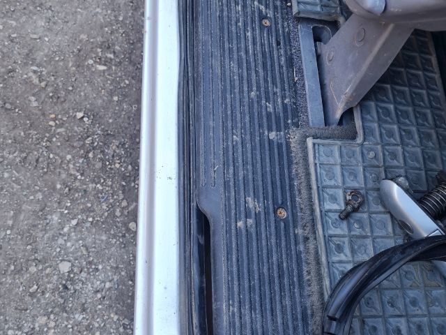 bontott MERCEDES-BENZ V-CLASS Jobb hátsó Belső Küszöb Burkolat