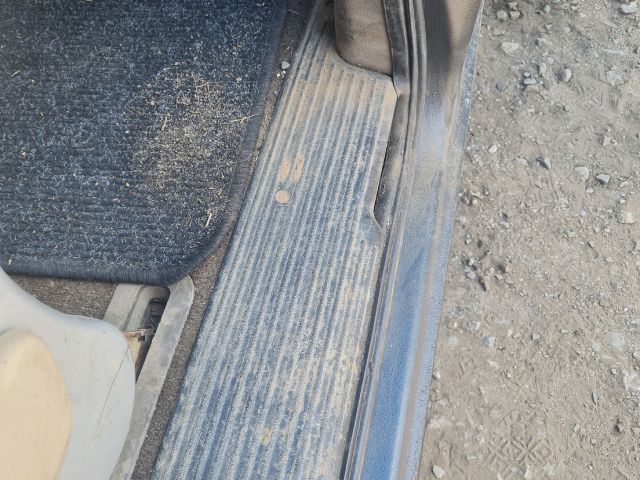 bontott MERCEDES-BENZ V-CLASS Jobb hátsó Belső Küszöb Burkolat