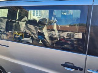 bontott MERCEDES-BENZ V-CLASS Jobb hátsó Fixüveg (Ajtóban)