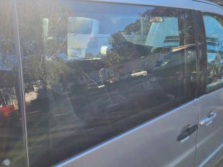 bontott MERCEDES-BENZ V-CLASS Jobb hátsó Fixüveg (Ajtóban)