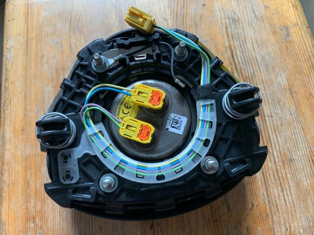 bontott MERCEDES-BENZ V-CLASS Kormánylégzsák