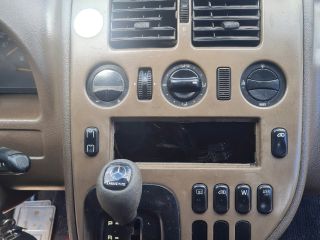 bontott MERCEDES-BENZ V-CLASS Középső Szellőző