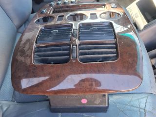 bontott MERCEDES-BENZ V-CLASS Középső Szellőző