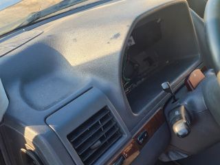 bontott MERCEDES-BENZ V-CLASS Műszerfal Héj