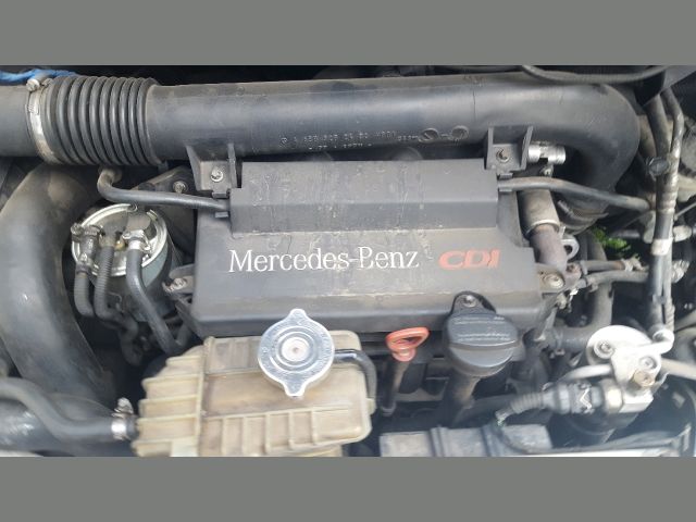 bontott MERCEDES-BENZ V-CLASS Motor (Fűzött blokk hengerfejjel)