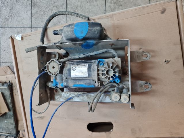 bontott MERCEDES-BENZ V-CLASS Légkompresszor