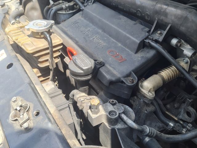 bontott MERCEDES-BENZ V-CLASS Motor (Fűzött blokk hengerfejjel)