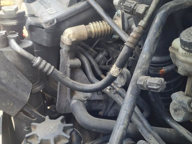 bontott MERCEDES-BENZ V-CLASS Motor (Fűzött blokk hengerfejjel)