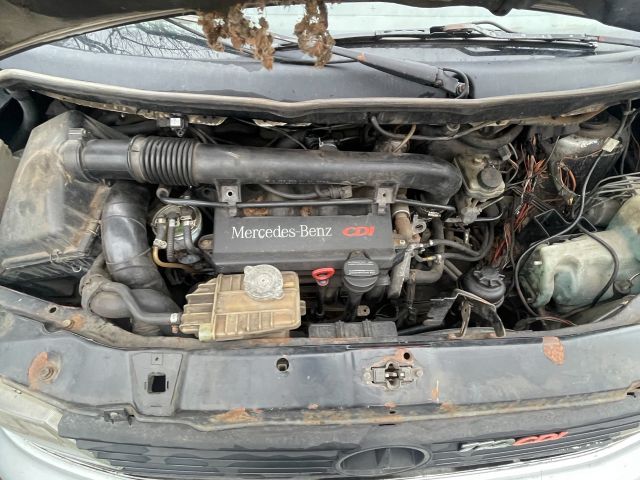 bontott MERCEDES-BENZ V-CLASS Motor (Fűzött blokk hengerfejjel)