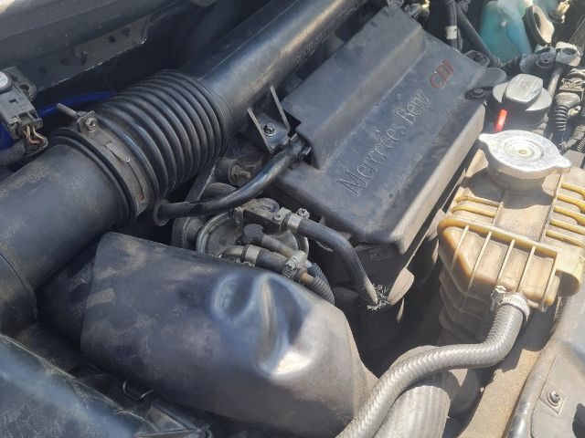 bontott MERCEDES-BENZ V-CLASS Motor (Fűzött blokk hengerfejjel)