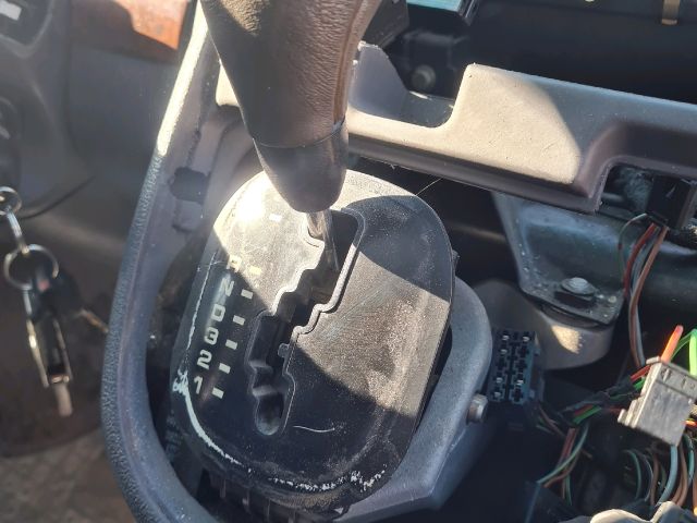 bontott MERCEDES-BENZ V-CLASS Váltó Kulissza