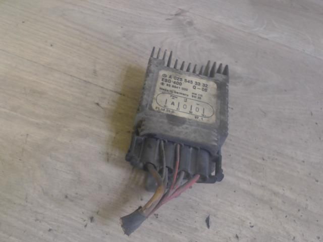 bontott MERCEDES-BENZ VANEO Hűtőventilátor Relé