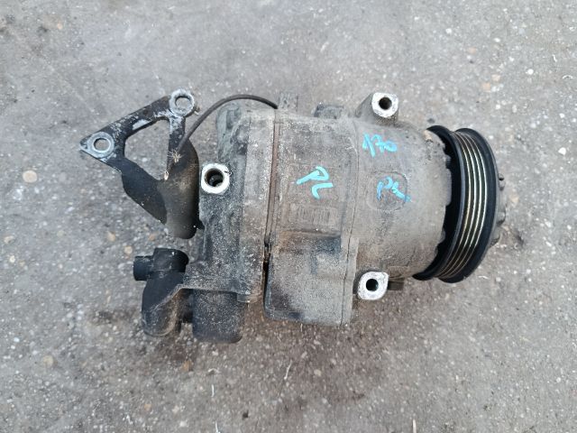 bontott MERCEDES-BENZ VANEO Klímakompresszor