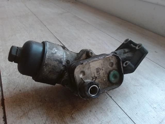 bontott MERCEDES-BENZ VANEO Olajszűrő Ház