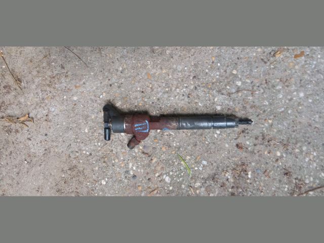 bontott MERCEDES-BENZ VANEO Porlasztó (1 db)