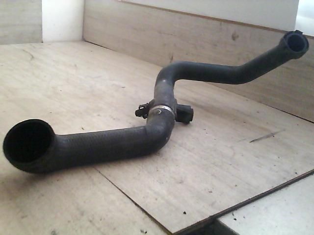 bontott MERCEDES-BENZ VANEO Turbócső