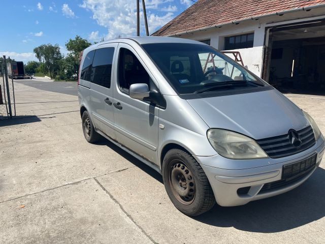 bontott MERCEDES-BENZ VANEO Első Bölcső