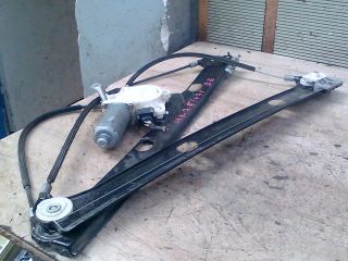 bontott MERCEDES-BENZ VANEO Bal első Ablakemelő Szerkezet (Elektromos)