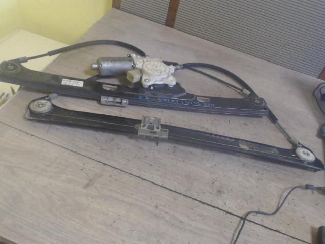 bontott MERCEDES-BENZ VANEO Bal első Ablakemelő Szerkezet (Elektromos)