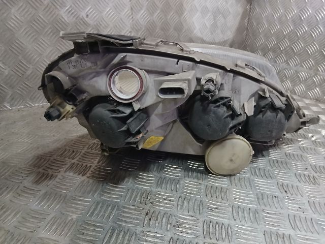 bontott MERCEDES-BENZ VANEO Bal Fényszóró