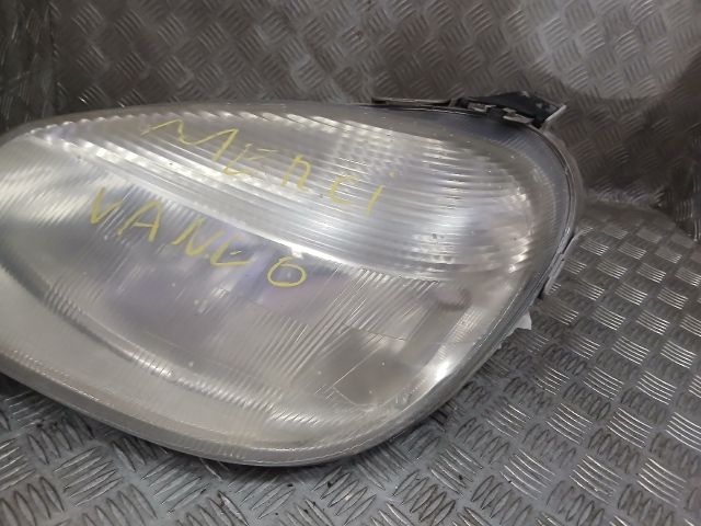 bontott MERCEDES-BENZ VANEO Bal Fényszóró