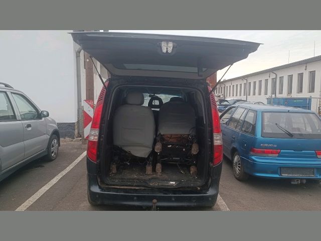 bontott MERCEDES-BENZ VANEO Csomagtérajtó (Üres lemez)