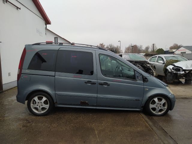 bontott MERCEDES-BENZ VANEO Csomagtérajtó (Üres lemez)