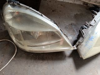 bontott MERCEDES-BENZ VANEO Fényszóró Pár