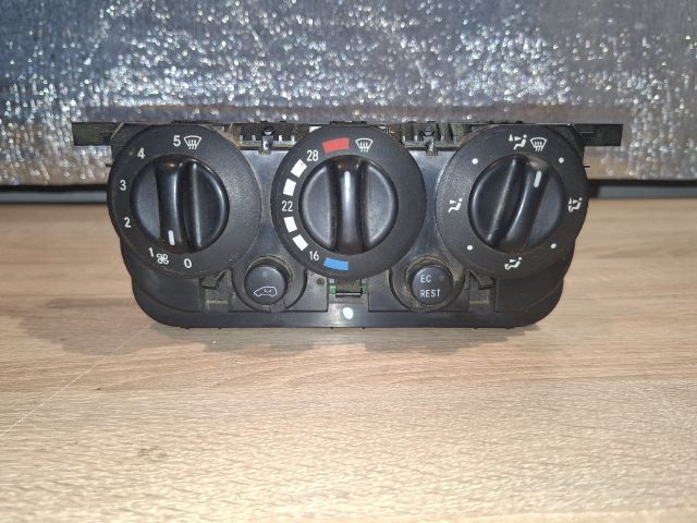 bontott MERCEDES-BENZ VANEO Fűtéskapcsoló