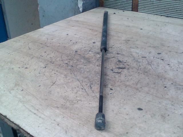 bontott MERCEDES-BENZ VANEO Gázrugós Kitámasztó Teleszkóp Csomagtérajtó Bal