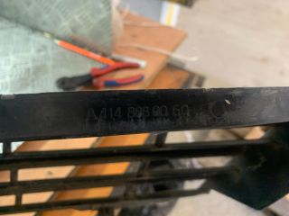 bontott MERCEDES-BENZ VANEO Hűtőrács