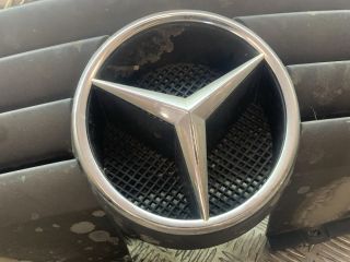 bontott MERCEDES-BENZ VANEO Hűtőrács