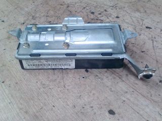 bontott MERCEDES-BENZ VANEO Jobb Térdlégzsák