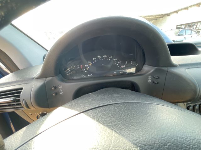 bontott MERCEDES-BENZ VANEO Kézifék Bowden