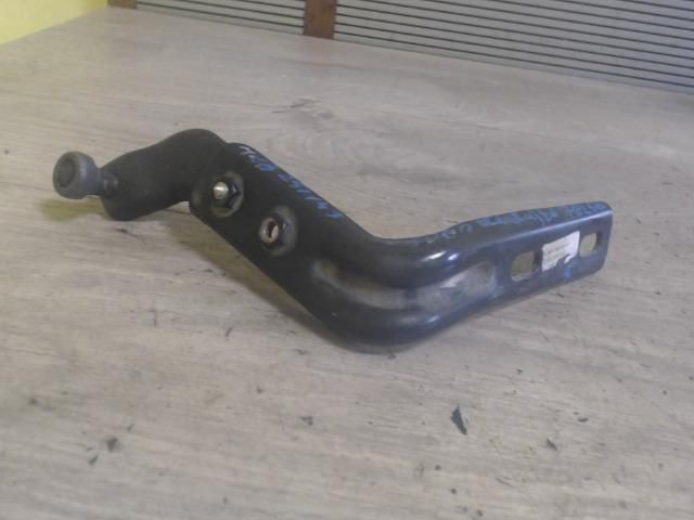 bontott MERCEDES-BENZ VANEO Tolóajtó Sín Görgő