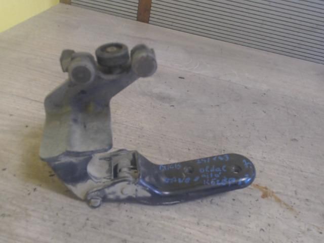 bontott MERCEDES-BENZ VANEO Tolóajtó Sín Görgő